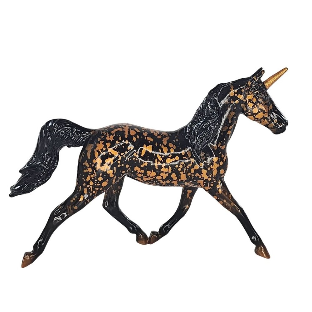 Breyer Stablemate Unicorn Crazy Chase #97268 Prince Charming